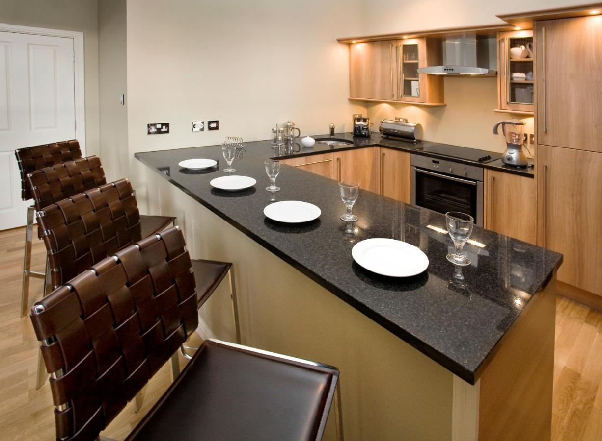 Old Town Suites - Royal Mile Edinburgh Ngoại thất bức ảnh